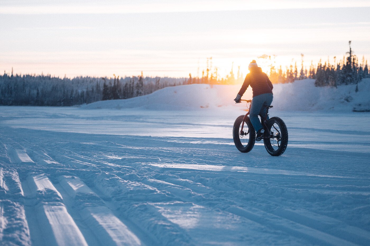 Fatbike on Lake_Martina Gebarovksa_Winter (9)
